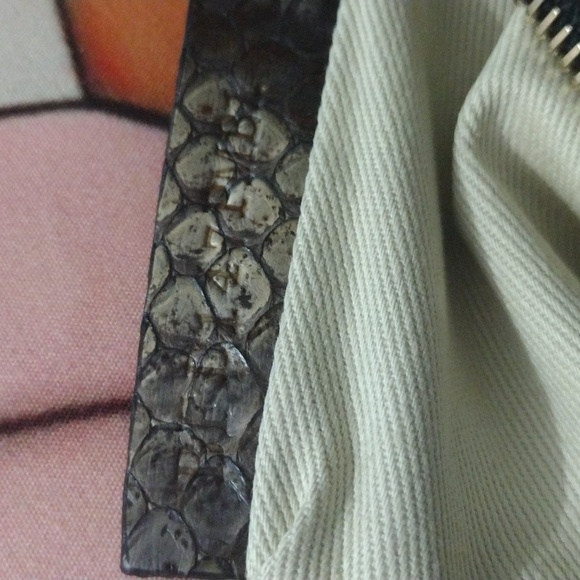 Valentino Garavani Genuine Reptile Skin Clutch - Picture 16 of 17